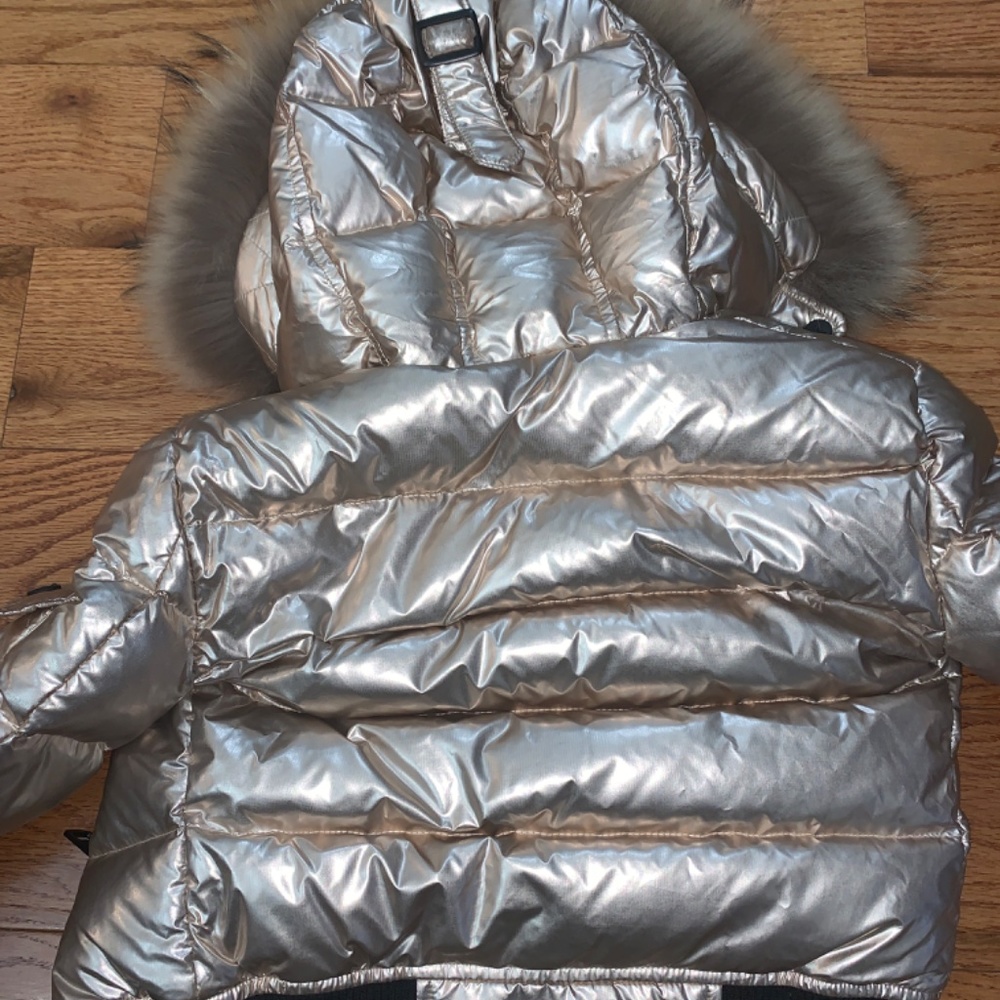 Sam Coat - Picture 5 of 5